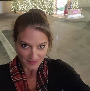 Meet your Posher, Maggie